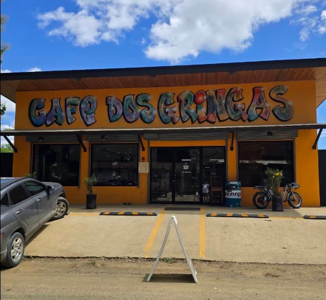 Cafe Dos Gringas in Marbella, Costa Rica